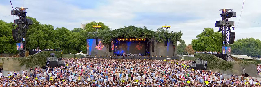 ELBOW PERFORM ONE DAY LIKE THIS LIVE AT HYDE PARK